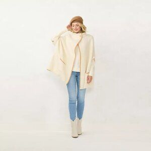 NEW LC Lauren Conrad Women's Solid Knit Riding Cape One Size
